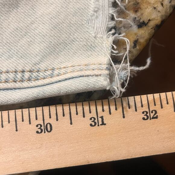 NWT American Eagle Women Jeans 12 Tall Denim Mom Jean Bleached Out Raw Edge - Picture 8 of 8